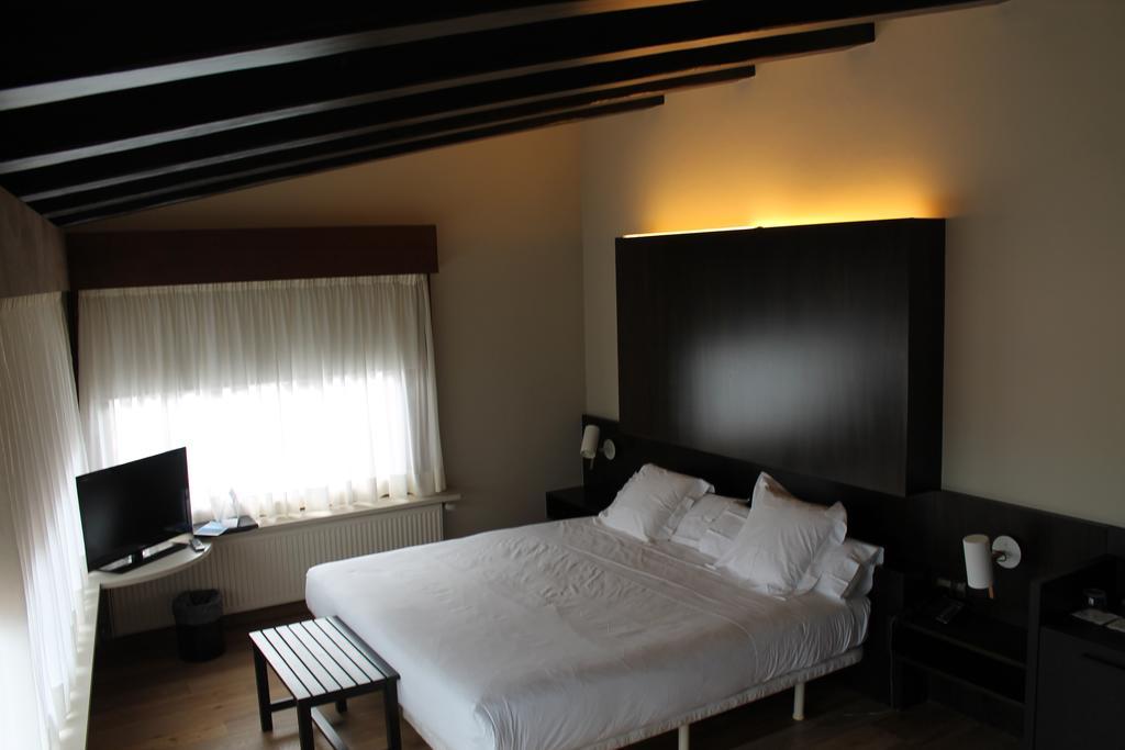 Hotel Can Xiquet Cantallops Екстериор снимка
