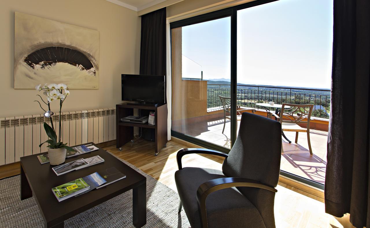 Hotel Can Xiquet Cantallops Екстериор снимка